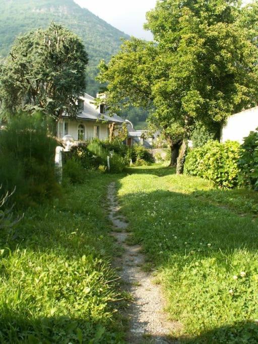 Magnifique Maison De Maitre Du 18E Avec Jardin Luz-Saint-Sauveur Extérieur photo